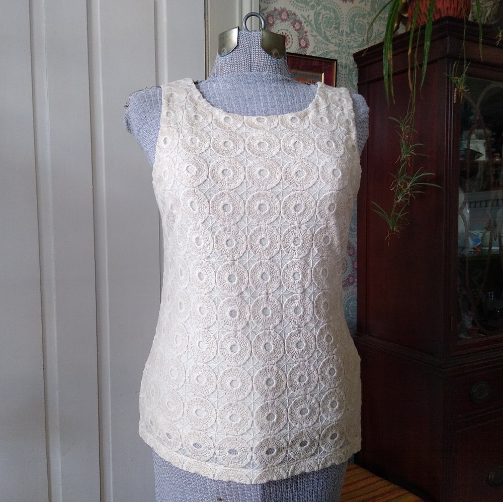 BANANA REPUBLIC MadMen Tan Lace Tank Top
